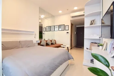 Studio Apartment — Chau Apartments - Infinity pool- Ben Thanh